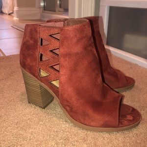 Rust colored open-toed booties
